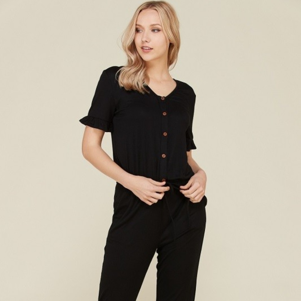 Cute Black Jumpsuit with Pockets! Nursing Friendly